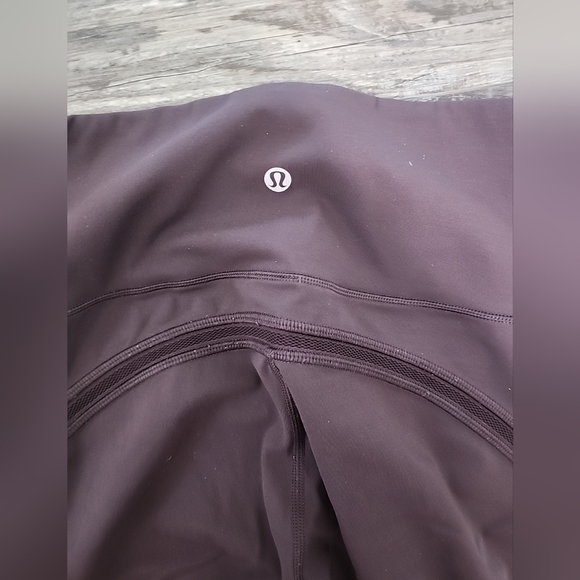 lululemon athletica Maroon  High-Waisted Crop Leggings - Picture 6 of 7